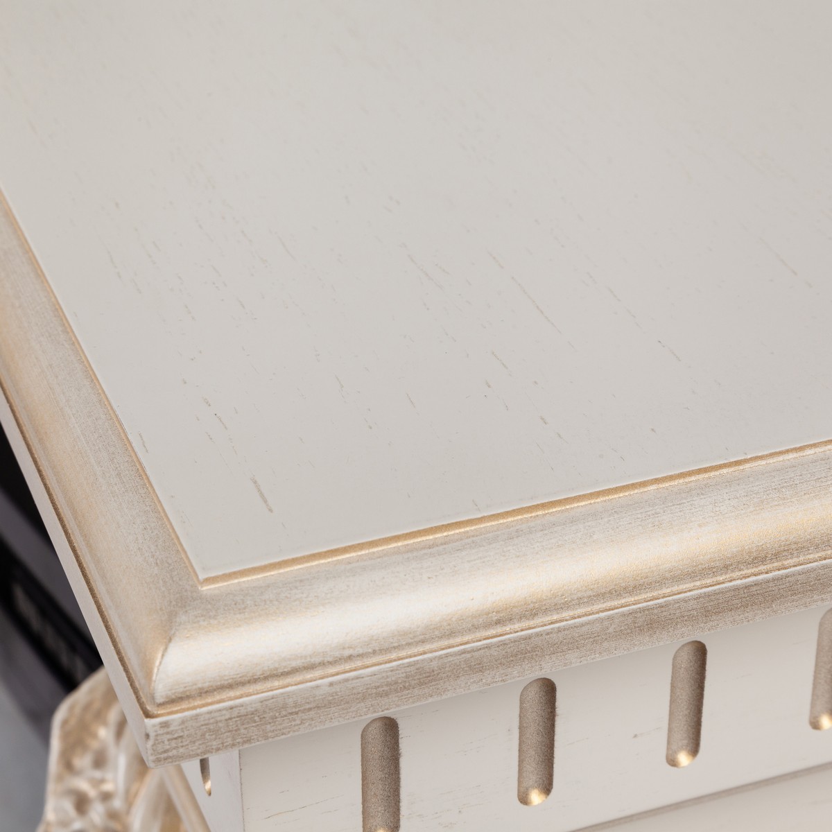 Электрокамин RealFlame Diva 33 WT-619G с очагом Firespace 33